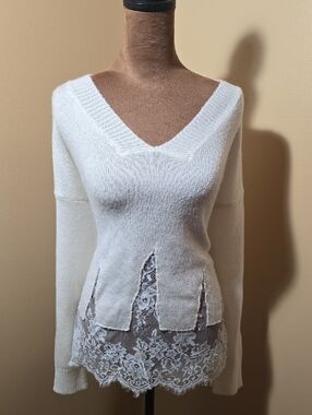 BiBi Cream V-Neck Sweater with Lace Hem